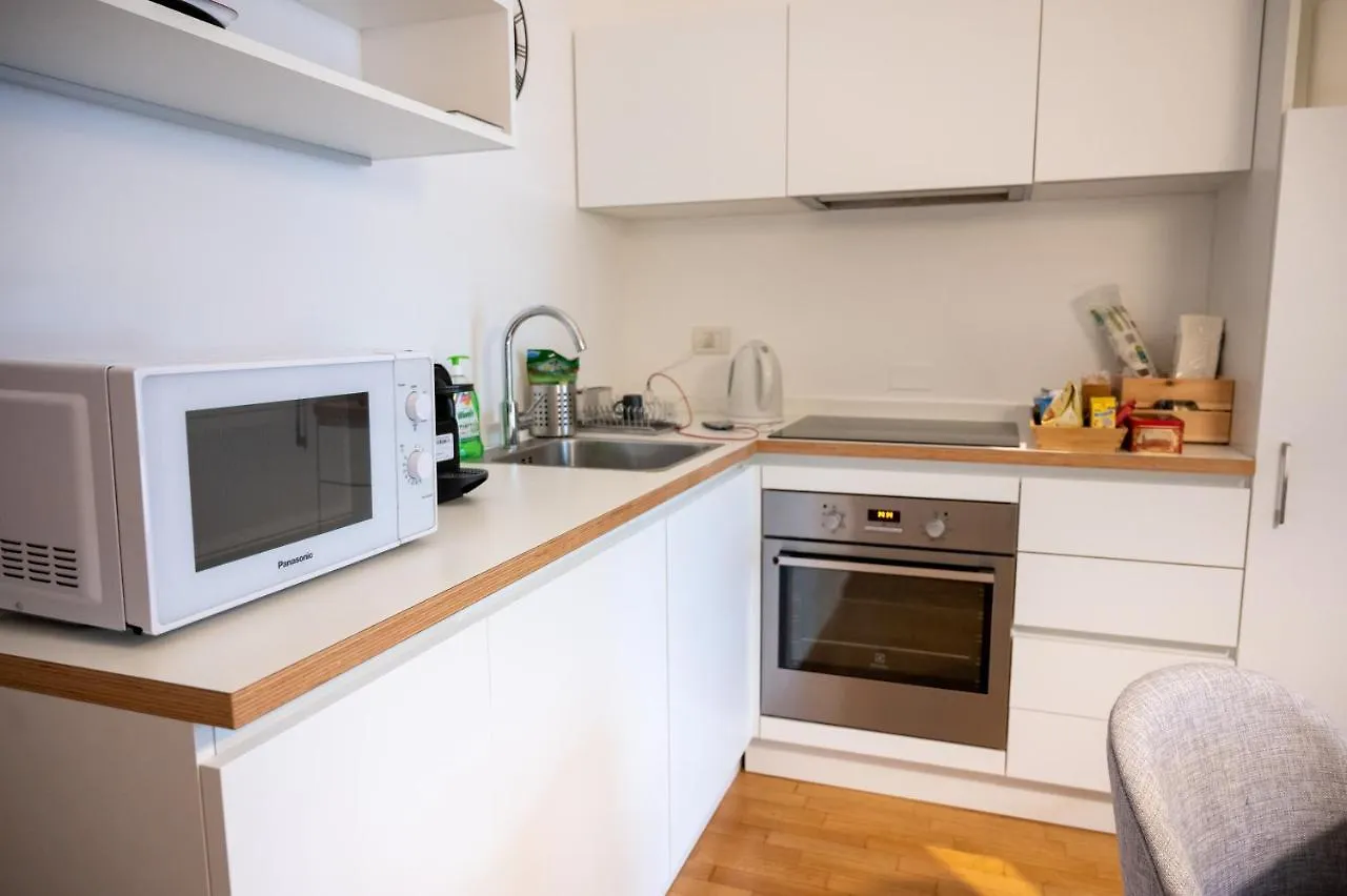 Ferienwohnung Trilocale Zona Farini/Isola Mailand Apartment